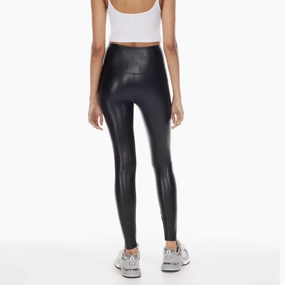 Aritzia Daria Pant Vegan Leather Leggings, Short Length